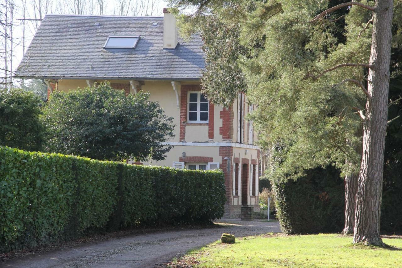 Chateau Du Landin - Bains Nordiques Le Landin Exterior photo